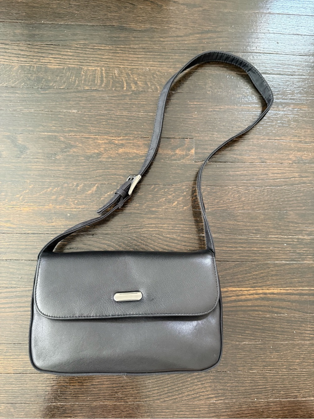 Black Leather Shoulder Bag with Silver Accent
